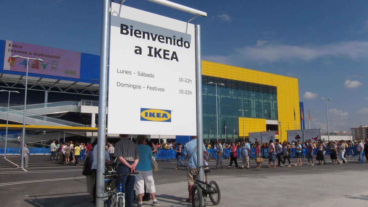 Ikea abre nueva tienda en València, en el centro comercial El Saler, y ya podrá abrir los domingos y festivos.