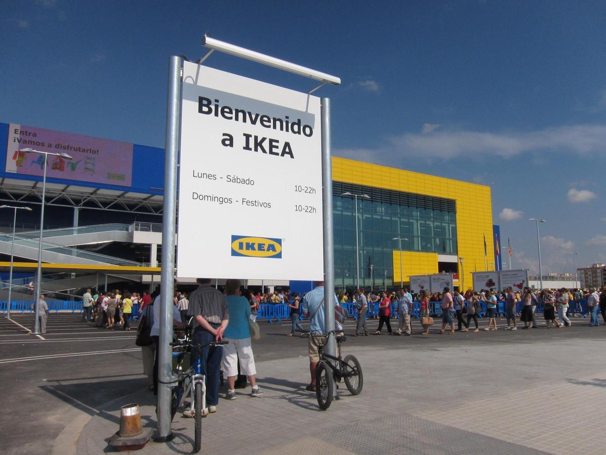 Ikea abre nueva tienda en València, en el centro comercial El Saler, y ya podrá abrir los domingos y festivos.