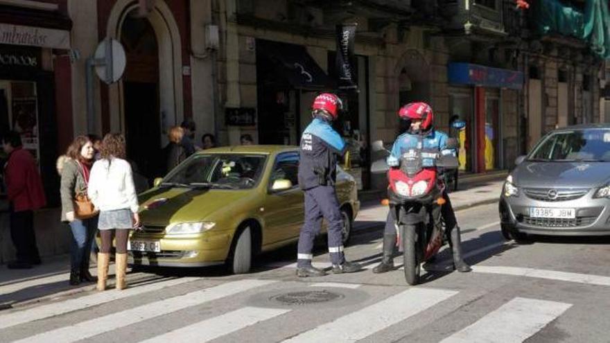 Una mujer resulta herida al ser atropellada en el centro