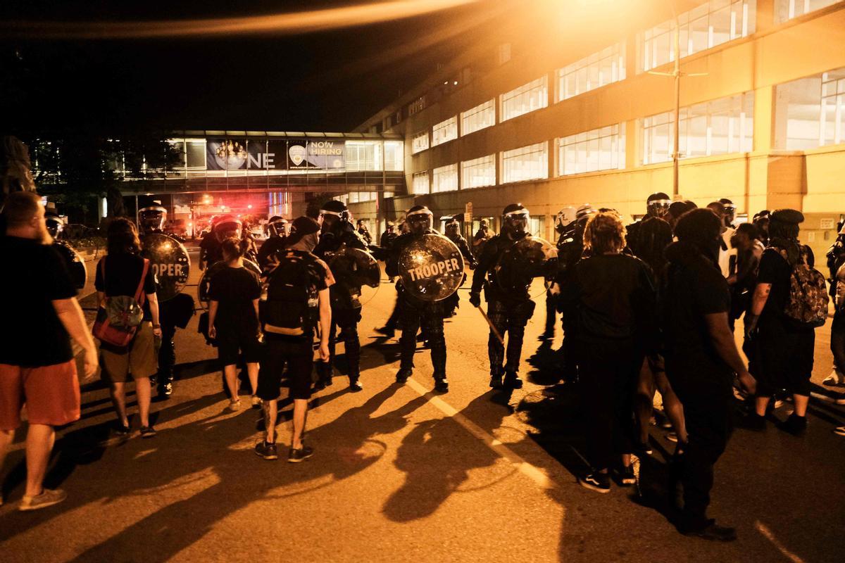 Protestas en Akron (Ohio, Estados Unidos) tras la divulgación de un vídeo de un hombre negro acribillado por la policía