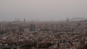 Catalunya emet un avís per contaminació atmosfèrica i mala qualitat de l’aire davant l’arribada d’una intensa calima