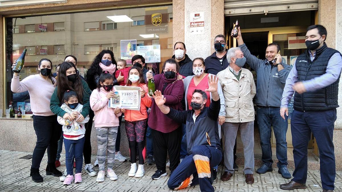 Dos millones de euros del Gordo para 15 amigos de Badajoz