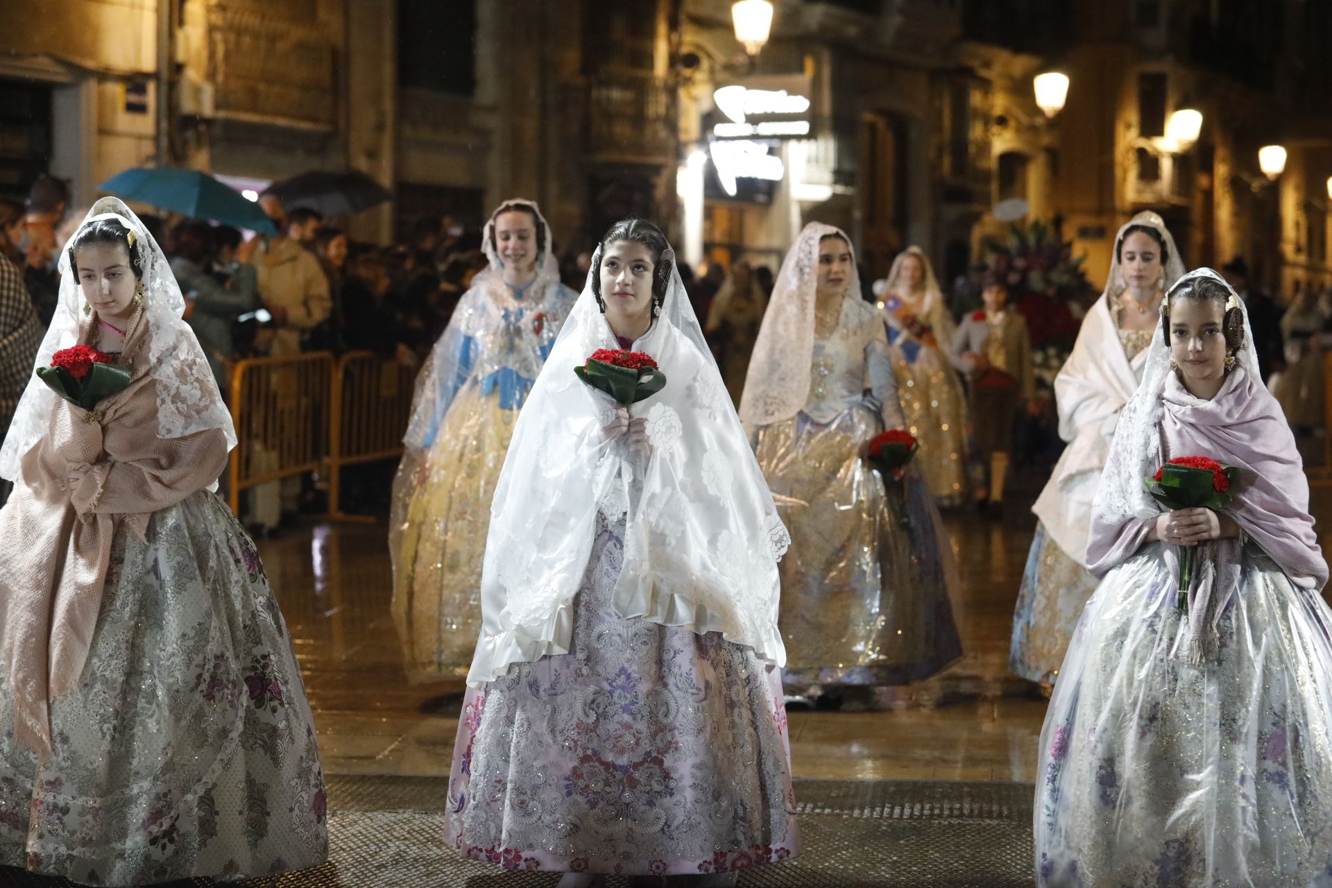 Búscate el primer día de Ofrenda por la calle Quart (de 21.00 a 22.00 horas)