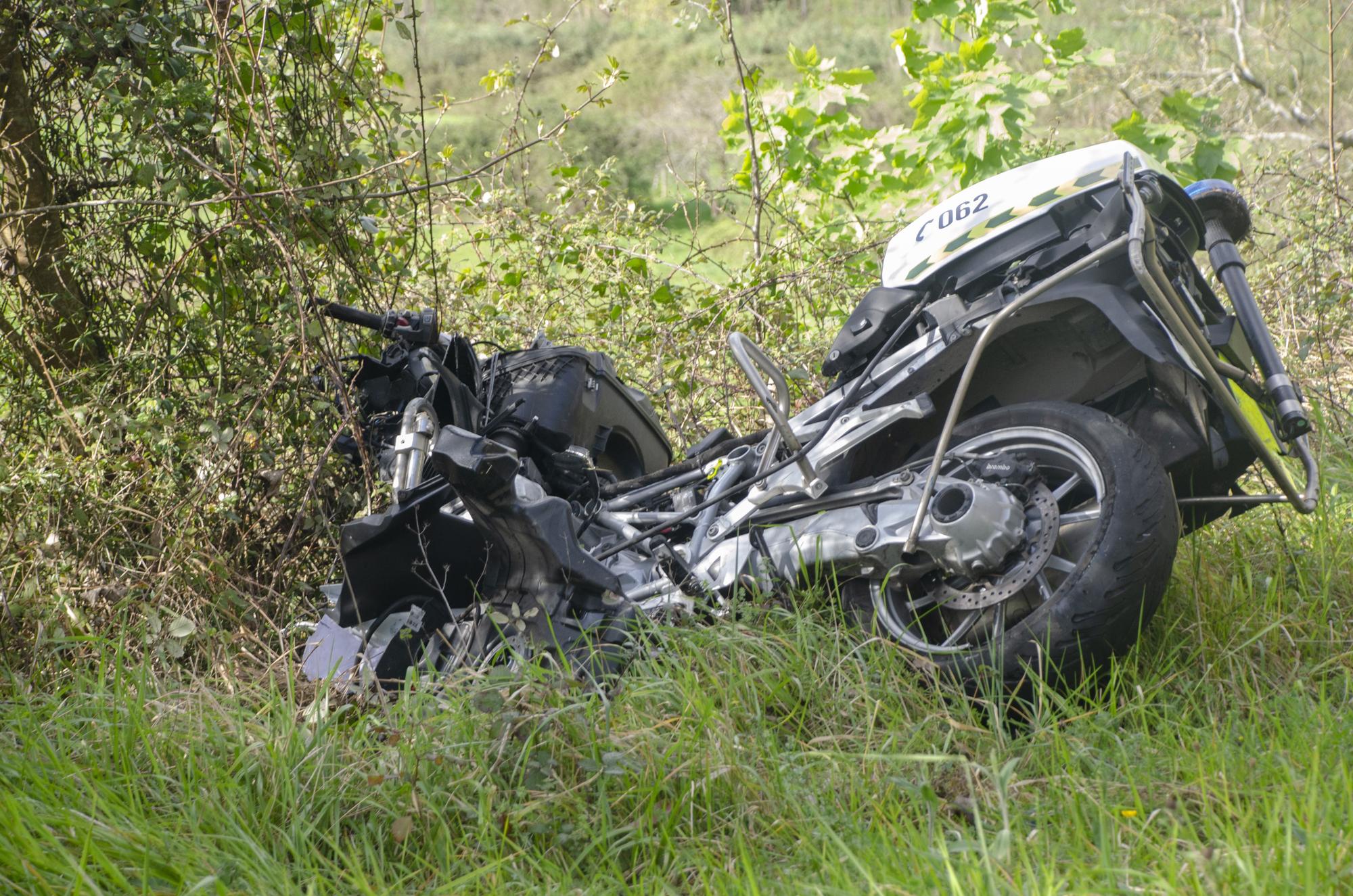 Tragedia en una carrera ciclista en Pravia: un hombre irrumpe con un coche robado y mata a un guardia civil tras arrollarlo