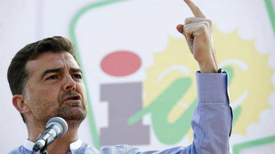 Maíllo pide a los electores que se atrevan a votar a IU como fuerza más audaz