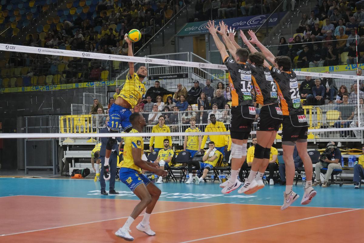 Champions League | CV Guaguas - Berlín