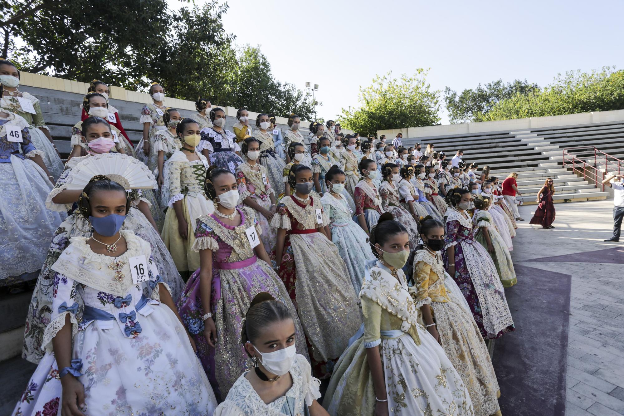 La foto oficial de las aspirantes a fallera mayor infantil de València