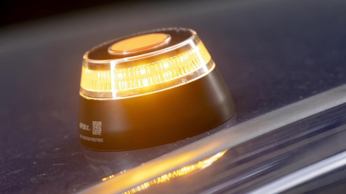 VÍDEO | Així és la balisa V16