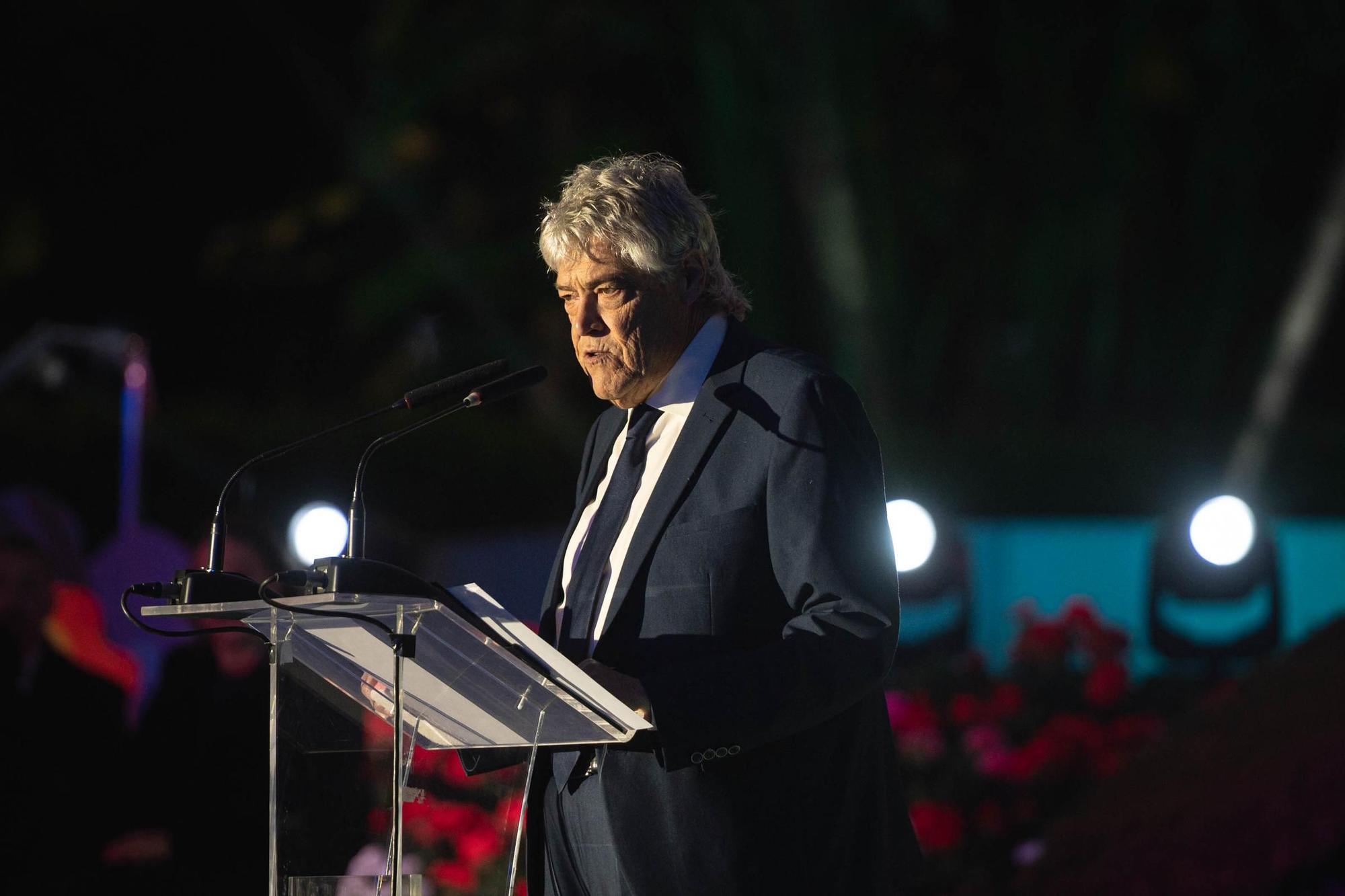 Caco Senante pronuncia el pregón de las Fiestas de Mayo