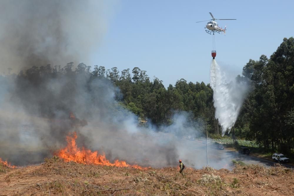 Incendio forestal en San Salvados de Meis