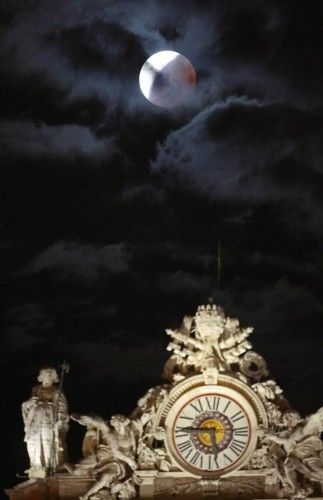 Super moon and lunar eclipse