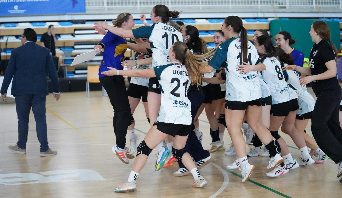 El Atticgo Elche, junto al Grupo USA Handbol Mislata, son los dos equipos de la Comunidad Valenciana en el Campeonato de España Juvenil Femenino.