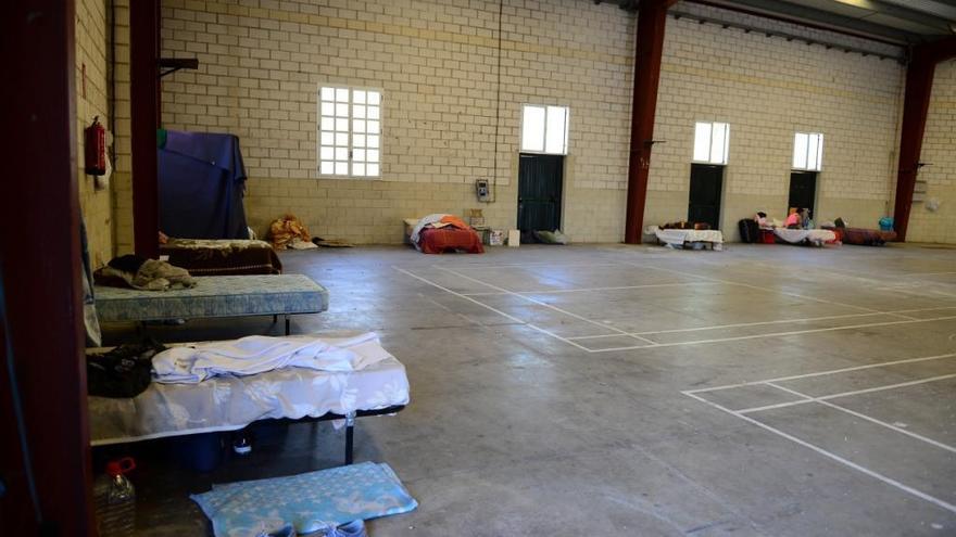El centro de acogida de Cáritas en Plasencia sigue cerrado a nuevos internos