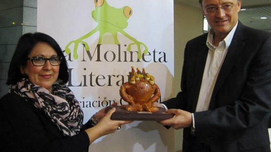 La Molineta  Literaria concede a Luis Leante el premio &#039;Tertulia&#039;