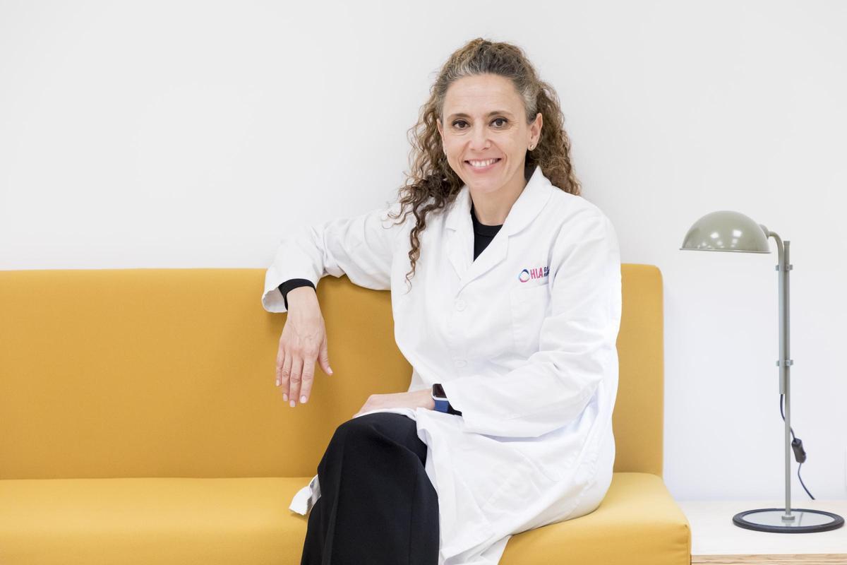 La doctora Vanessa Maturana, responsable de la Unidad de Cirugía Bariátrica.