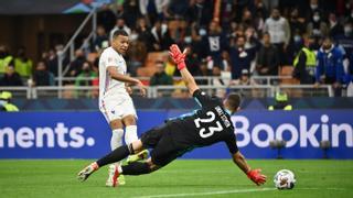 Francia gana la Liga de Naciones a España con un gol polémico de Mbappé
