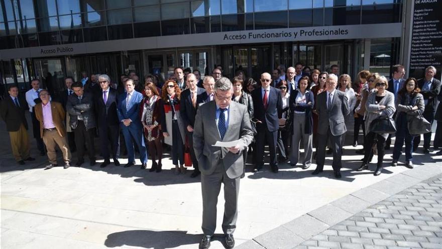 Jueces y fiscales exigen en Zaragoza y Aragón una mejora de la Justicia