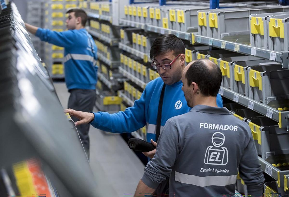 Hefame, dedicada a la distribución farmacéutica, es la mayor cooperativa murciana.