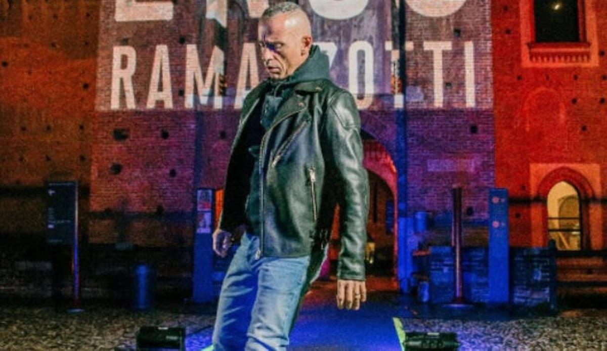 Eros Ramazzotti en una imagen promocional.