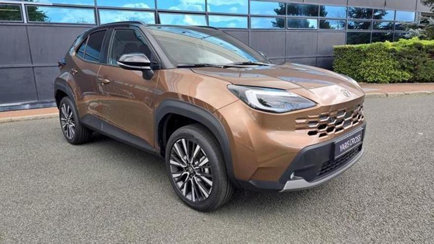 El Toyota Yaris Cross se renueva ofreciendo más carácter y sostenibilidad para el rey de los SUV híbridos