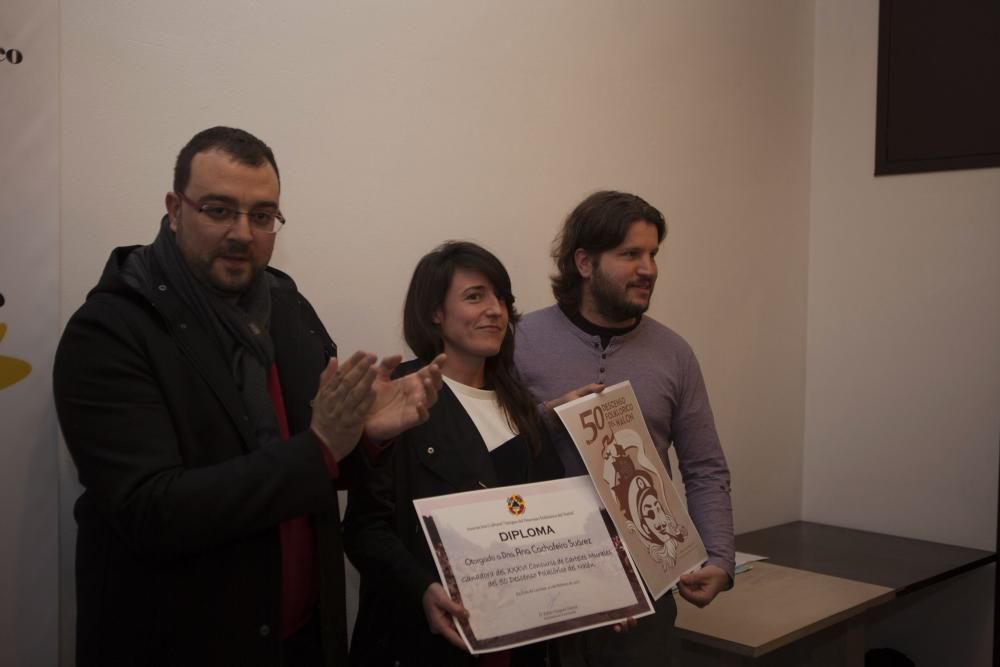 Entrega de premios del Concurso de Carteles del Descenso Folklórico del Nalón en La Pola de Laviana