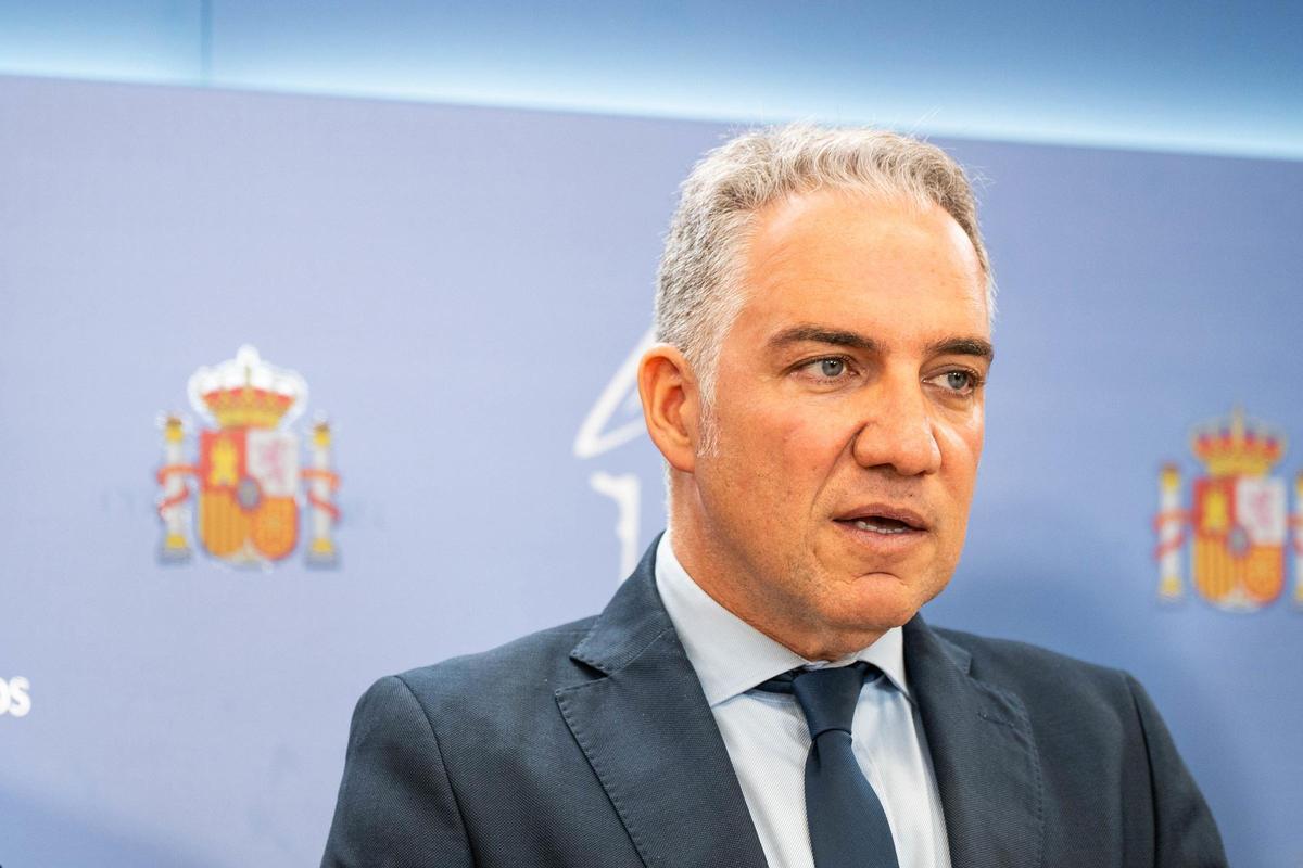 El vicesecretario de Coordinación Autonómica y Local del PP, Elías Bendodo, en octubre, en una rueda de prensa en el Congreso.