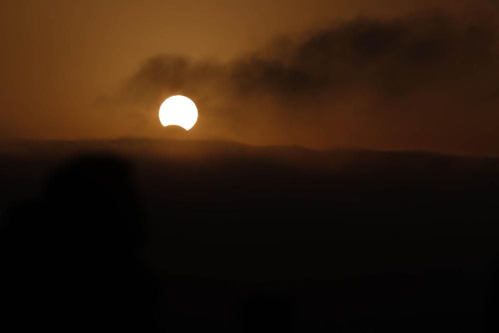 Así se vio el eclipse de Sol en Vigo