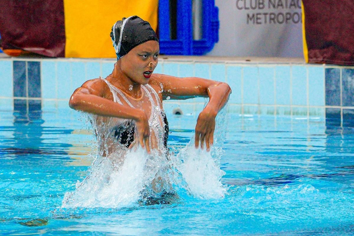 Metropole: Campeonato de España alevín y júnior de Verano de Natación Artística