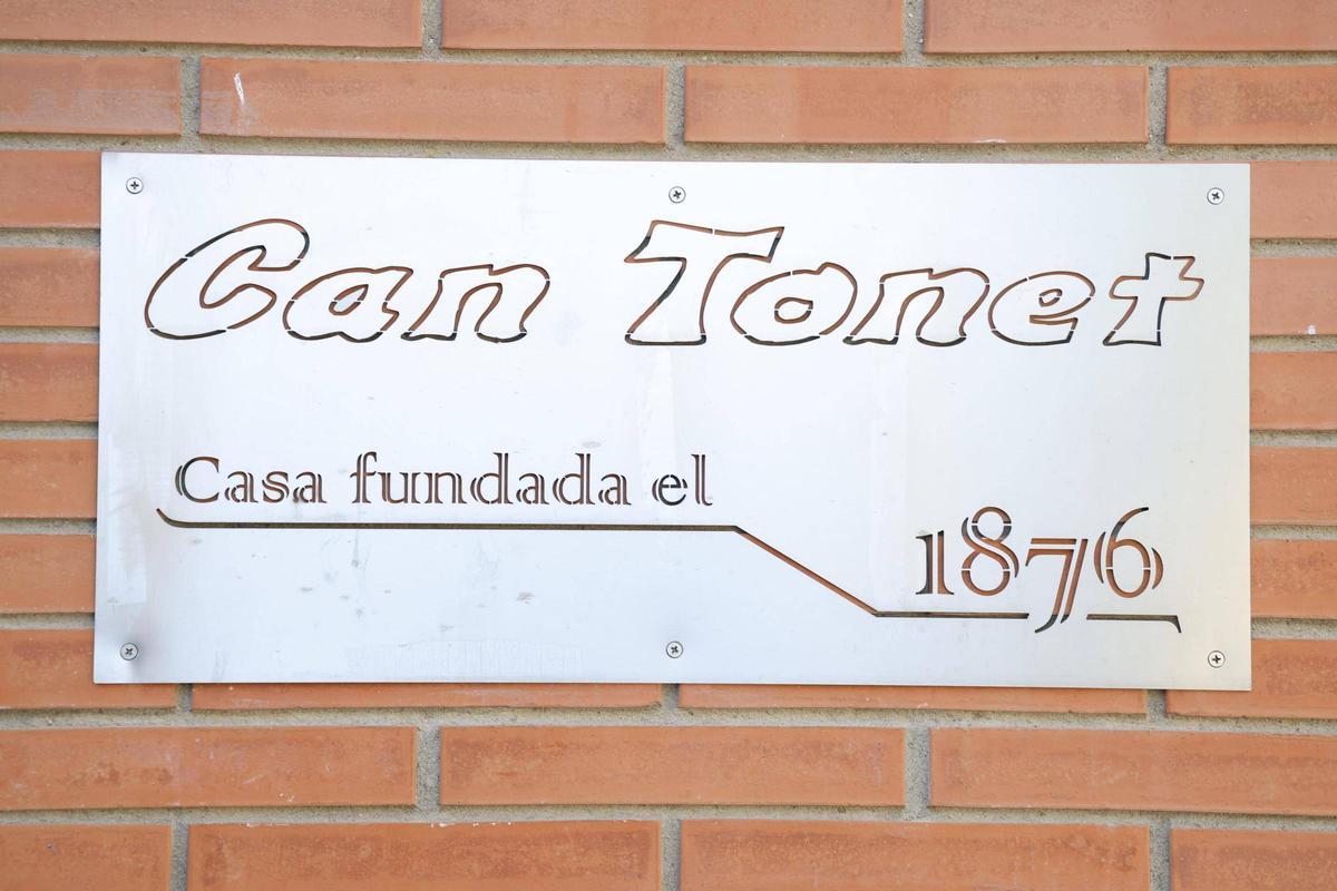 La carnisseria Can Tonet de Fornells de la Selva celebra 150 anys
