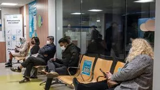 La epidemia de gripe en Catalunya ya es la peor en 15 años y el pico aún está por llegar