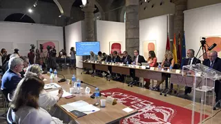 Un "diseñador internacional" creará ropa para el 1200 aniversario de Murcia
