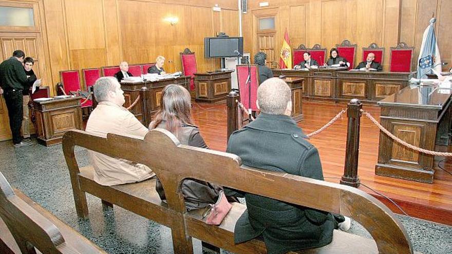 Los acusados, el día de la celebración del juicio en la Audiencia Provincial.