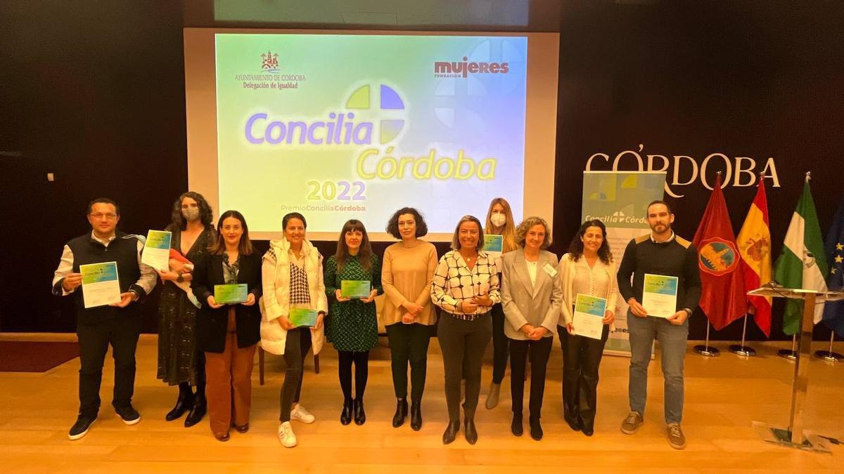 Representantes de las empresas reconocidas en los premios Concilia 2022 en el Centro de Recepción de Visitantes