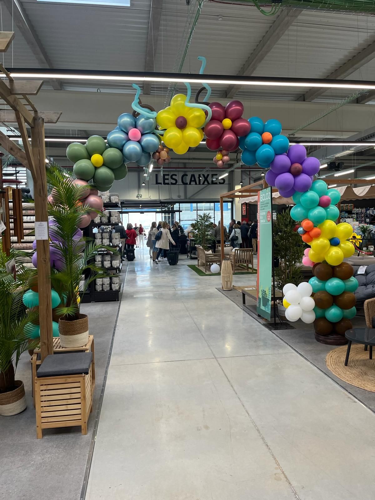 Abre una nueva tienda Jardiland en Valencia.