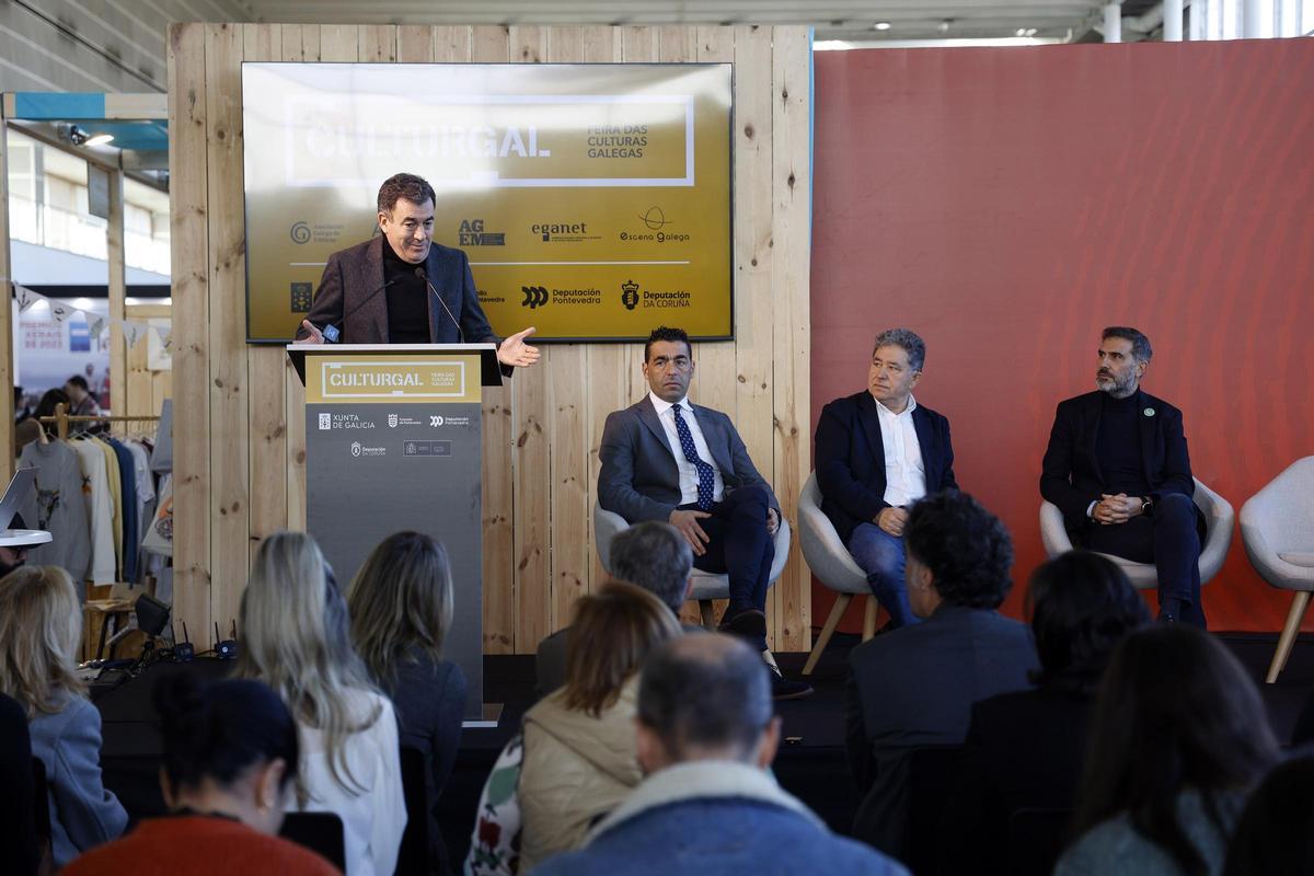 A Feira das Culturas Galegas estará aberta ao público ata este domingo, 3 de decembro, na Casa da Cultura de Pontevedra