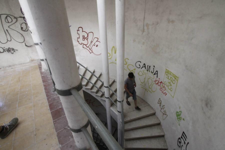 "Ocupas" en la antigua prisión provincial  Zamora