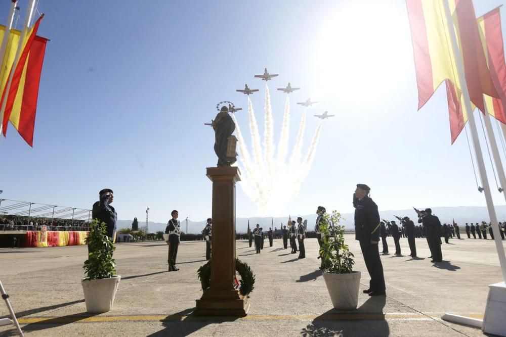 Homenaje al primer salto paracaidista militar en la Base Aérea de Alcantarilla