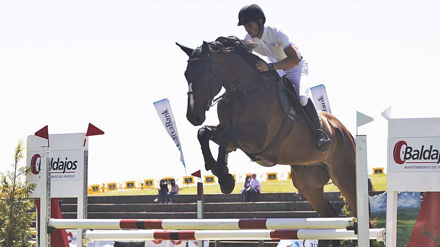Enara Cid gana la prueba grande en la primera jornada de Luanco - La Nueva España - Vimarsana News