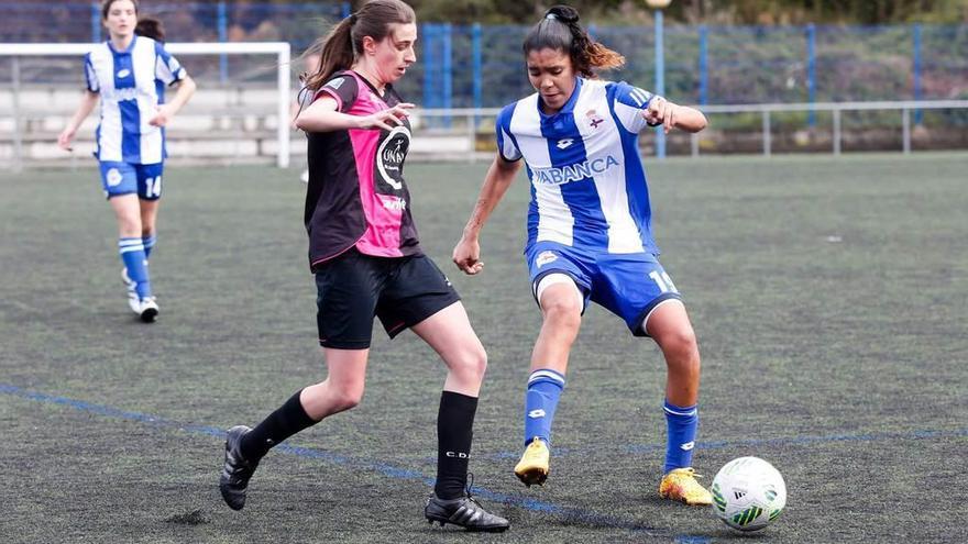 Una acción del Femiastur-Deportivo.