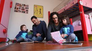 Entre tots. Implicació en l’educació