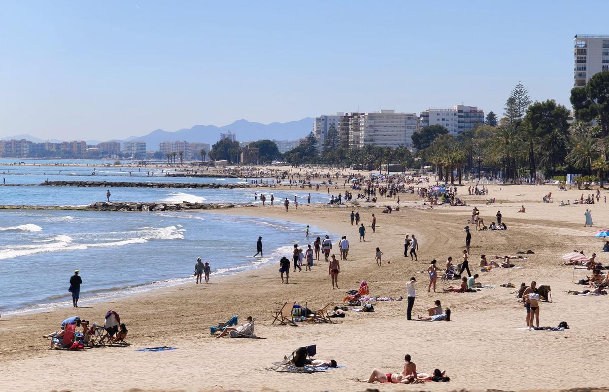 Playa del Voramar de Benicàssim.