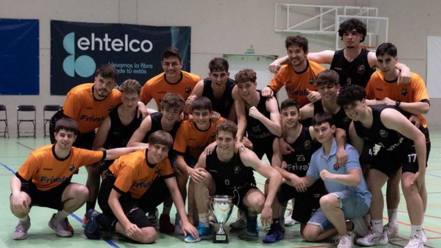 El CB Frivalca, subcampeón de Primera Nacional. | SERVICIO ESPECIAL
