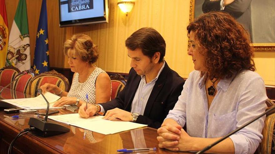 Convenio entre el Ayuntamiento de Cabra y el CCA