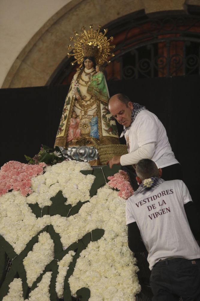 Búscate en la Ofrenda de Sagunt