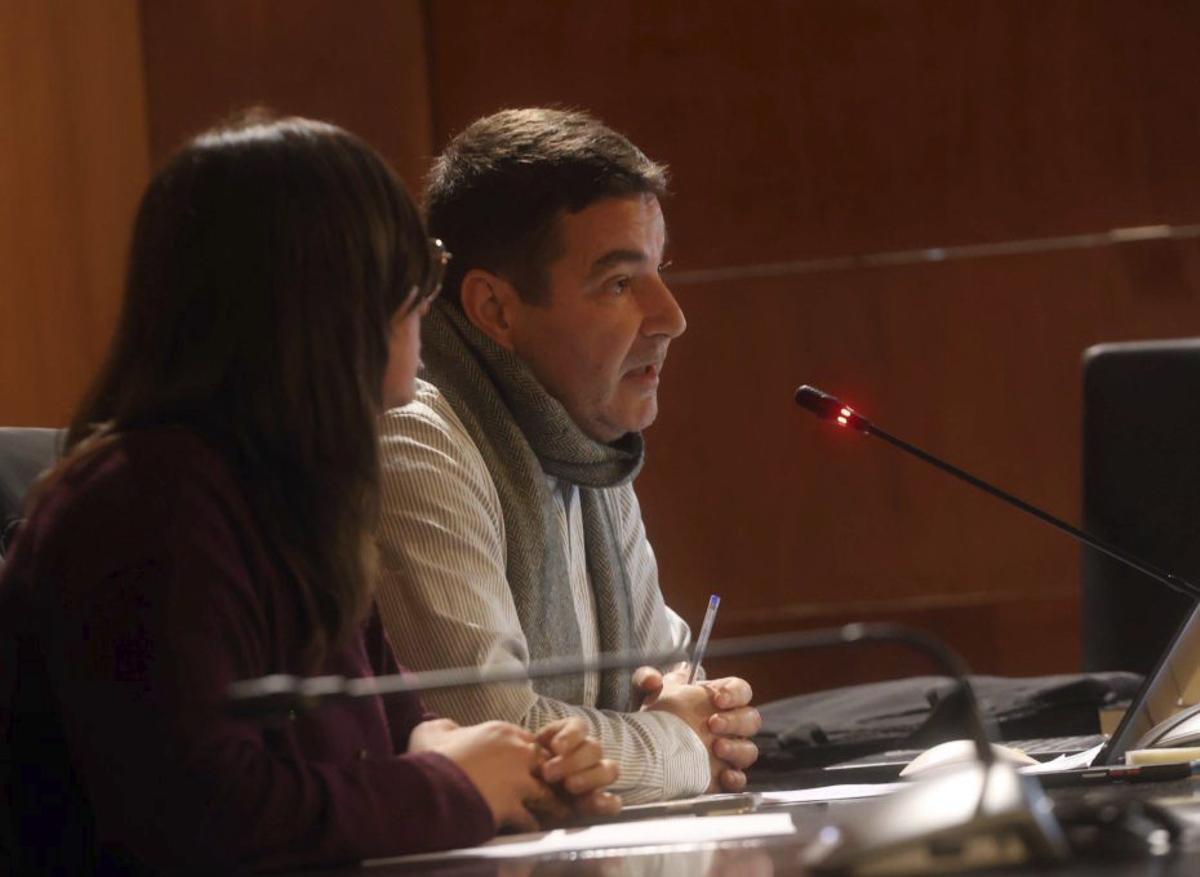 El concejal de Economía, Manuel Suárez, durante un pleno. | NOÉ PARGA