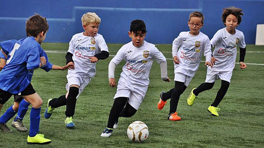 Penya Blanc i Blava - Peña de prebenjamines. | LUIS HERRERA