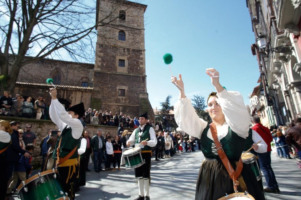 Pregón y desfile de las fiestas de El Bollo en Avilés