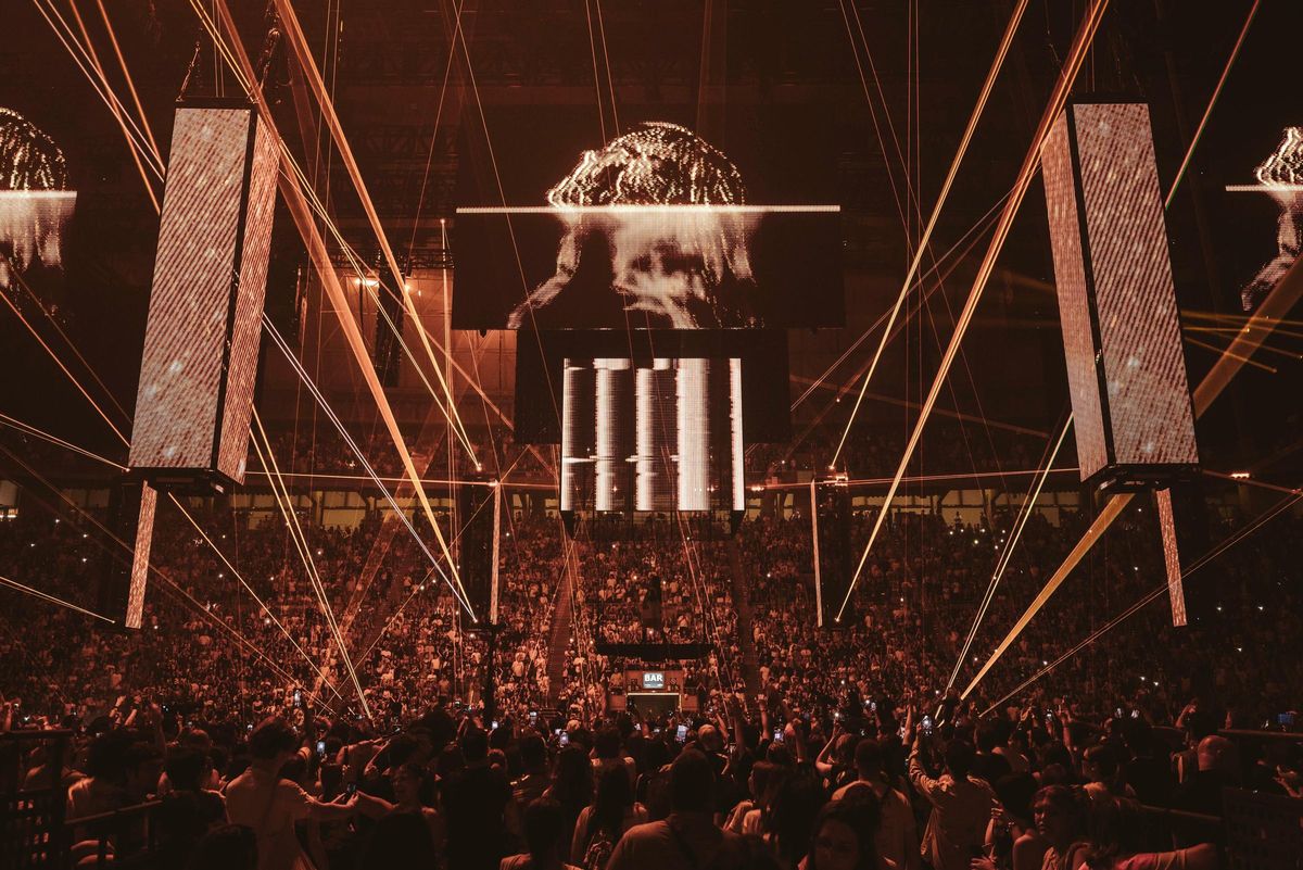 Billie Eilish arrasa en su primera fecha en el Palau Sant Jordi
