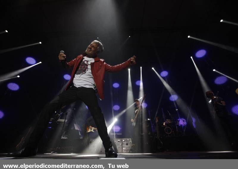 GALERÍA DE FOTOS -- Miles de castellonenses vibran con el concierto de Sergio Dalma en Onda