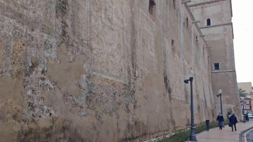 Deterioro en la iglesia de Vinaròs